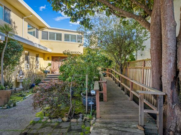 346 Kingsbury Drive, Aptos CA 95003