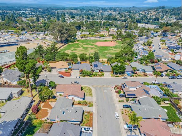 145 Wesley Street, Capitola CA 95010