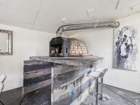 1046 Metro Circle, Palo Alto CA 94303