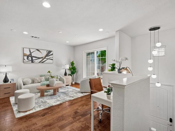 474 Kahlo Street, Mountain View CA 94041