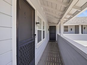 Chula Vista, Burlingame CA 94010