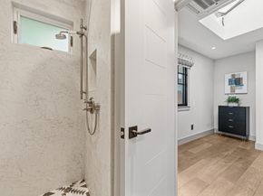 466 7th Avenue, Menlo Park CA 94025