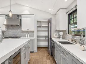 466 7th Avenue, Menlo Park CA 94025