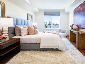100 First Street 317, Los Altos CA 94022