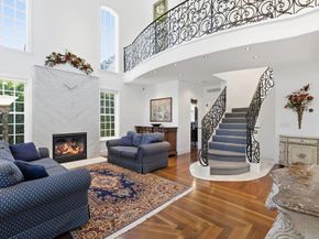 853 Riverside Drive, San Jose CA 95125