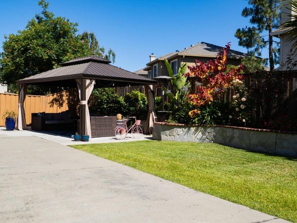 308 Arrowhead Way, Hayward CA 94544