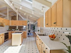 13531 Old Oak Way, Saratoga CA 95070