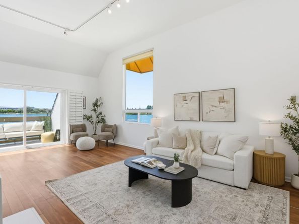 902 Lido Lane, Foster City CA 94404