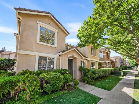 2216 Pettigrew Drive, San Jose CA 95148