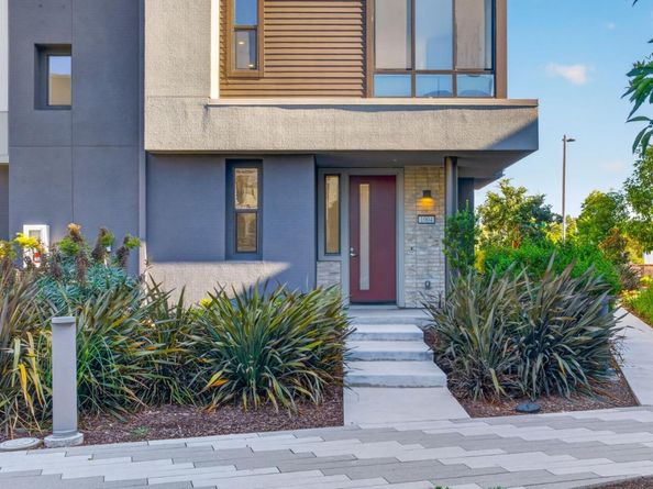 3891 Vanguard Common 1004, Fremont CA 94538