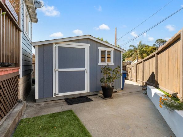 485 San Bruno Avenue, Brisbane CA 94005