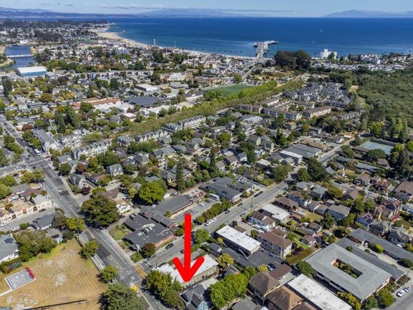 807 Laurel Street, Santa Cruz CA 95060