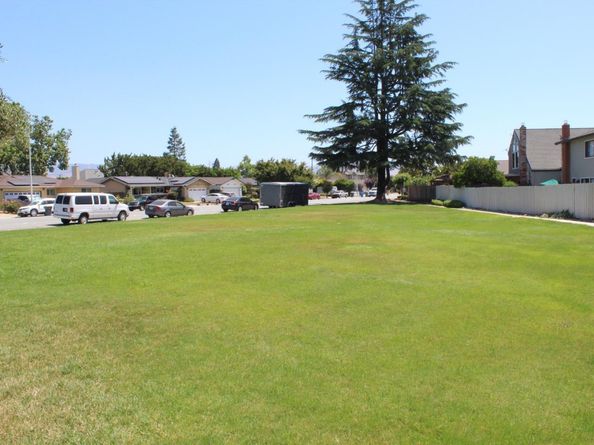 1025 Fillippelli Drive, Gilroy CA 95020