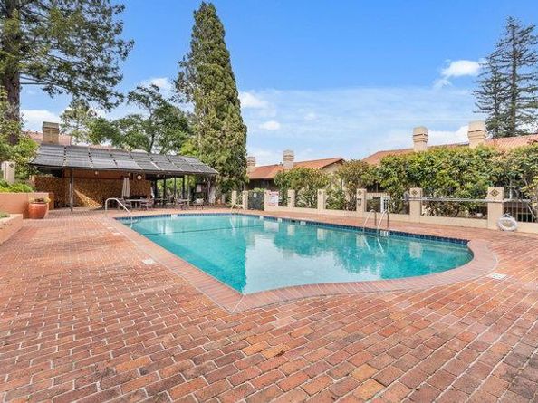 18400 Overlook Road 19, Los Gatos CA 95030