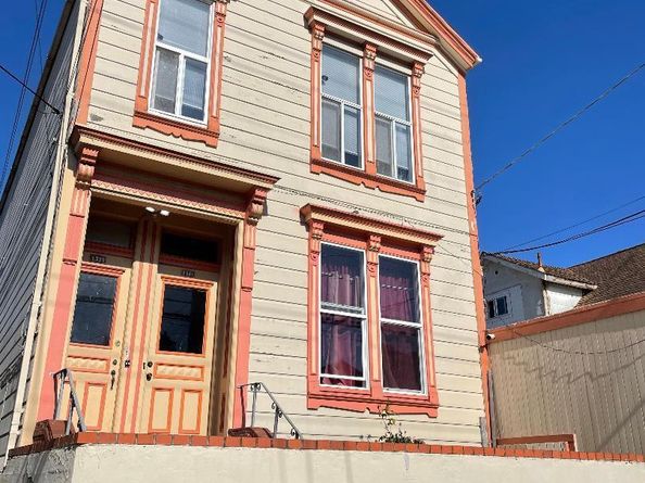 1339-1341 York Street, San Francisco CA 94110