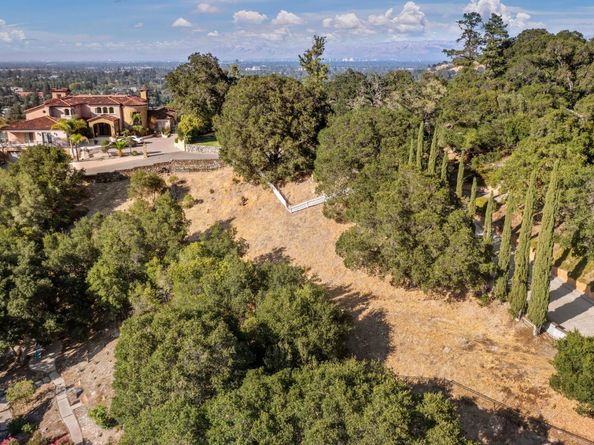 16497 S Kennedy Road, Los Gatos CA 95030