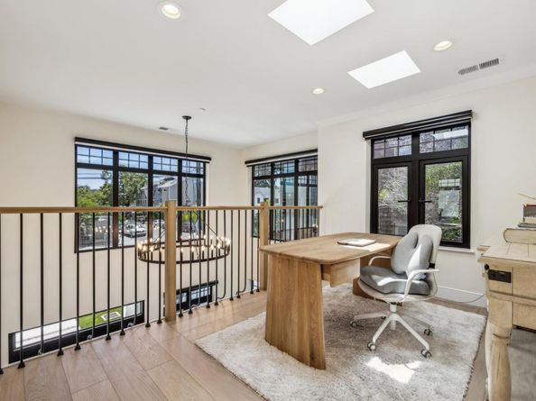 546 Oxford Avenue, Palo Alto CA 94306