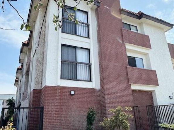 Raleigh, Glendale CA 91205