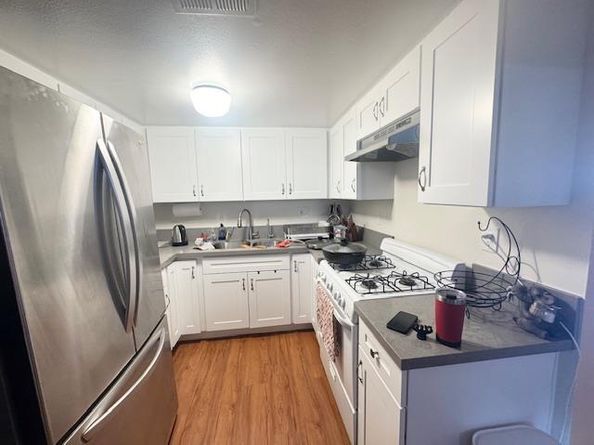 Raleigh, Glendale CA 91205
