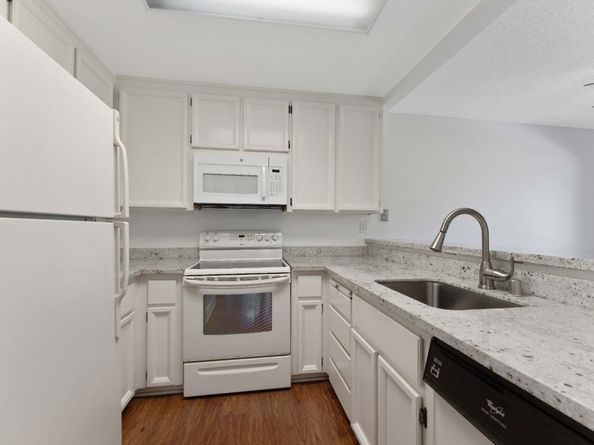 2004 La Terrace Circle, San Jose CA 95123