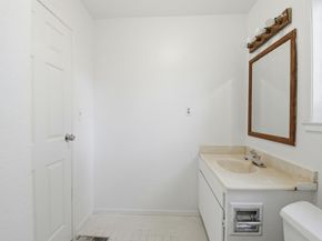 3918 High Street, Oakland CA 94619
