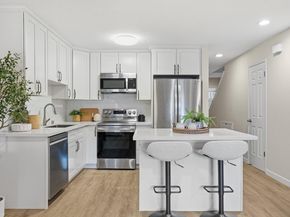 1983 San Luis Avenue 22, Mountain View CA 94043