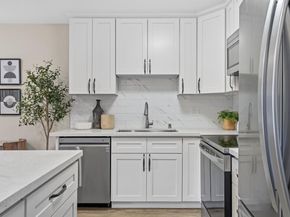 1983 San Luis Avenue 22, Mountain View CA 94043