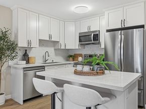 1983 San Luis Avenue 22, Mountain View CA 94043