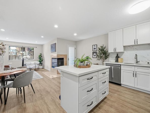 1983 San Luis Avenue 22, Mountain View CA 94043