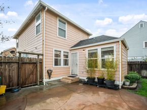 10510 East Court, Oakland CA 94603