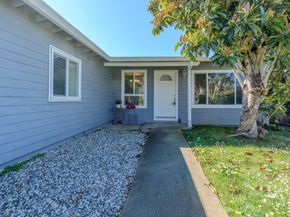 352 Monterey Road, Pacifica CA 94044