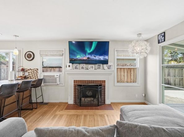 2034 Addison Avenue, East Palo Alto CA 94303