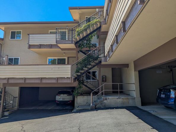 Rheem, Moraga CA 94556