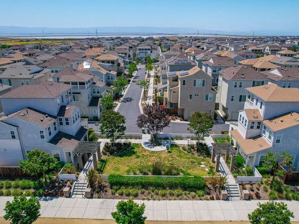 8536 Jetty Way, Newark CA 94560