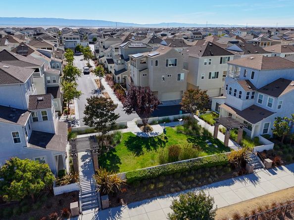 8536 Jetty Way, Newark CA 94560