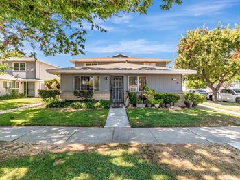 5503 Eagles Lane