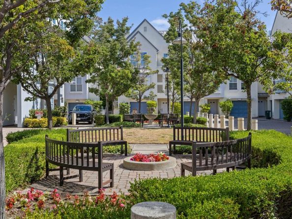 206 Village Lane, Foster City CA 94404