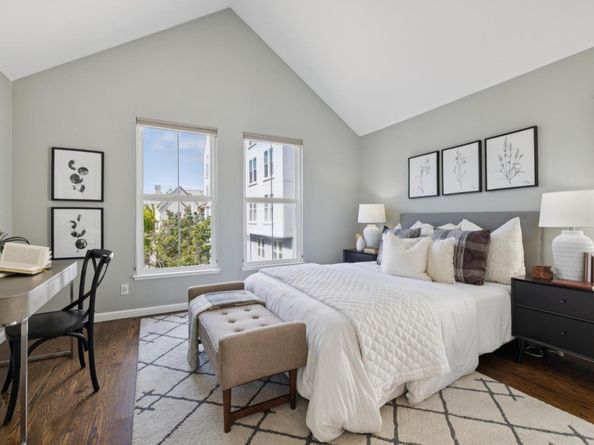 206 Village Lane, Foster City CA 94404