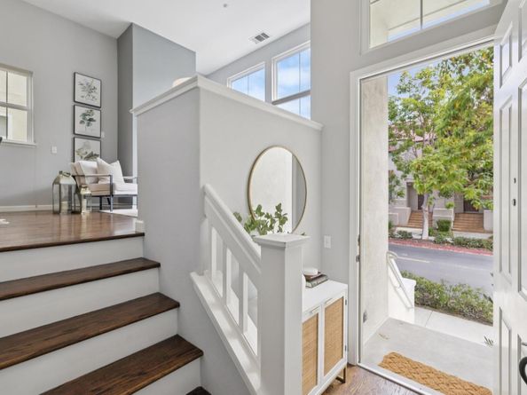 206 Village Lane, Foster City CA 94404