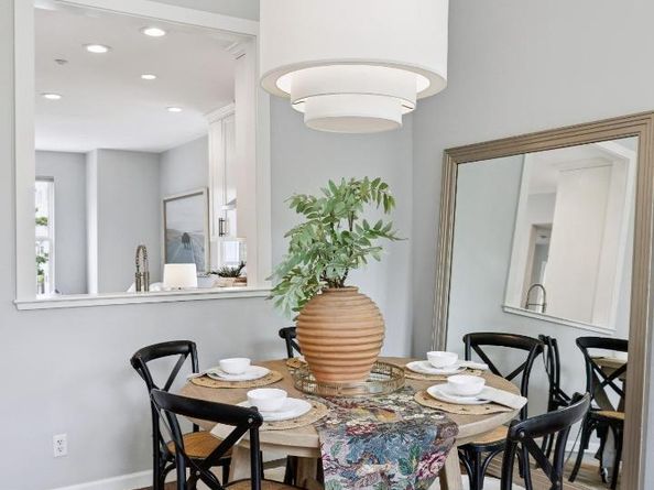 206 Village Lane, Foster City CA 94404