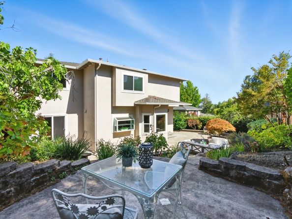 3711 Hamilton Way, Redwood City CA 94062