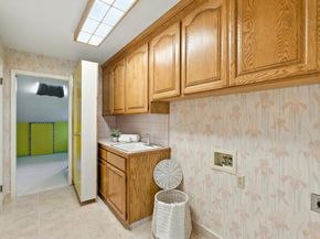 3711 Hamilton Way, Redwood City CA 94062