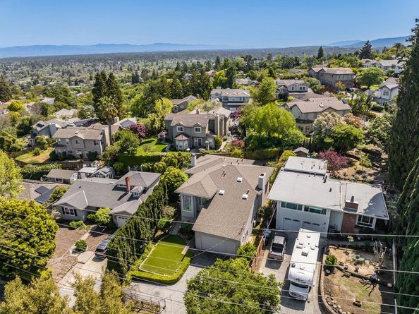 3711 Hamilton Way, Redwood City CA 94062