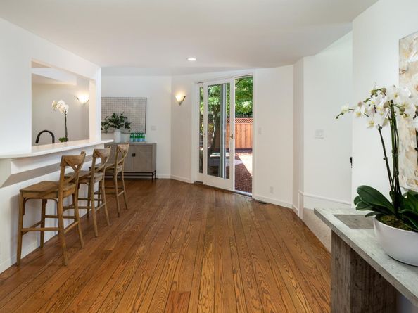 1840 Santa Cruz Avenue, Menlo Park CA 94025
