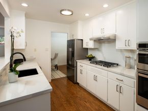 1840 Santa Cruz Avenue, Menlo Park CA 94025