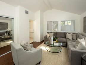 1840 Santa Cruz Avenue, Menlo Park CA 94025