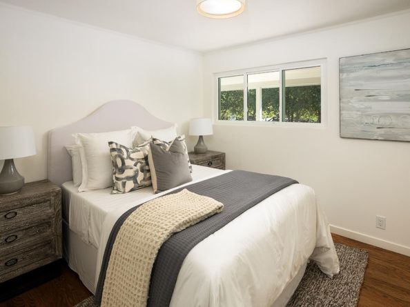 1840 Santa Cruz Avenue, Menlo Park CA 94025