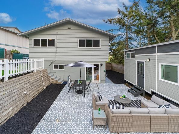 1557 Terra Nova Boulevard, Pacifica CA 94044