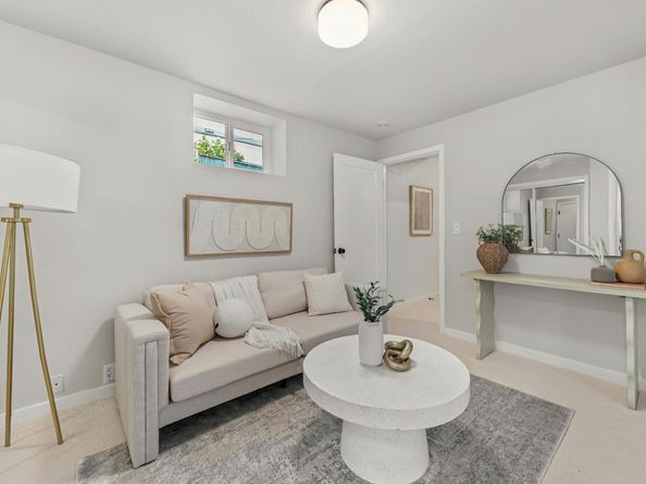 1557 Terra Nova Boulevard, Pacifica CA 94044