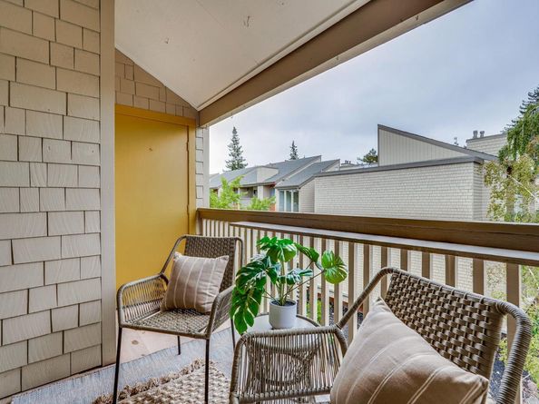49 Showers Drive J317, Mountain View CA 94040